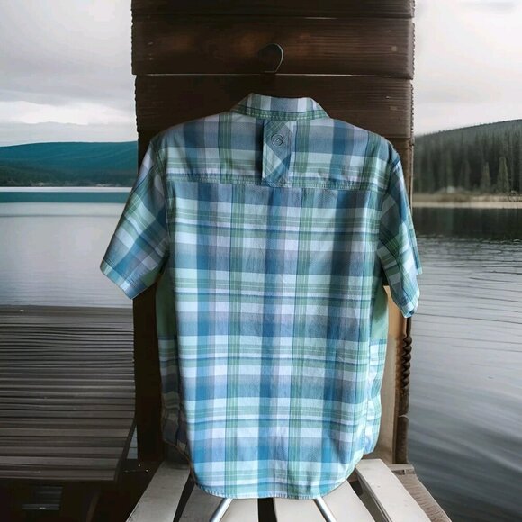 Magellan Outdoors Fishing Shirt Moisture Wicking Large Dad Lawn Camo Button Down - Picture 2 of 8